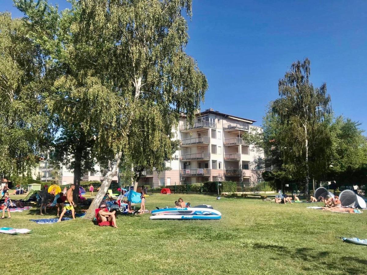 Balaton Beachside Apartman Siofok N1 Exterior foto